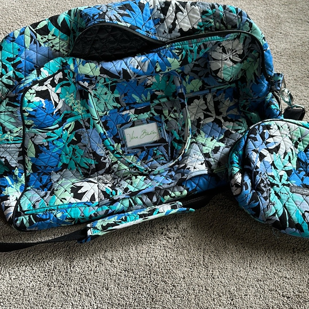 Vera Bradley Blue and Green Quilted Tote Bag Set